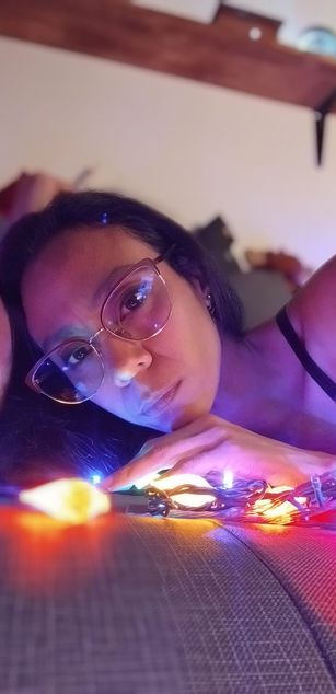 Model - Raquel Cruz toys