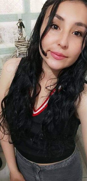 Model - Ana rid rico