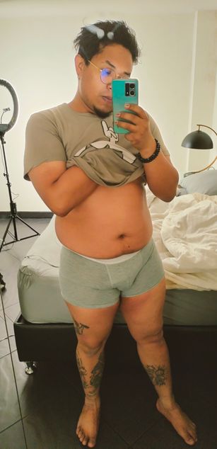 Model - Frank Efron hairy