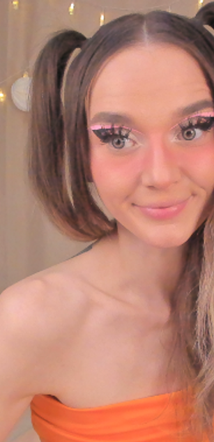 Model - HottiestEVER deepthroat