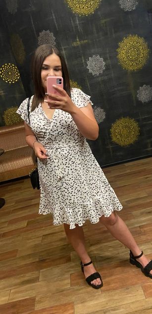 Model - Sweet candy striptease