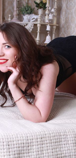 Model - Dayna  2