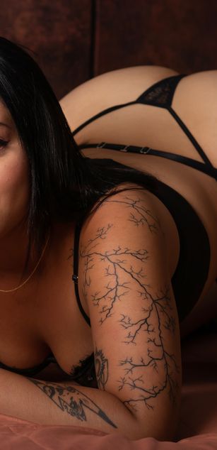 Model - GemaBunny deepthroat