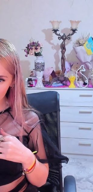 Model - Alienanna11 sexy