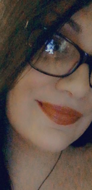 Model - Laura Autumn sexy