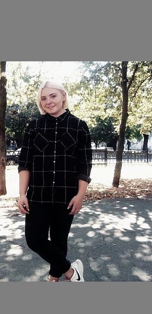 Model - Gentle Lily sexual