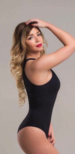 Model - SweetNaomi teen