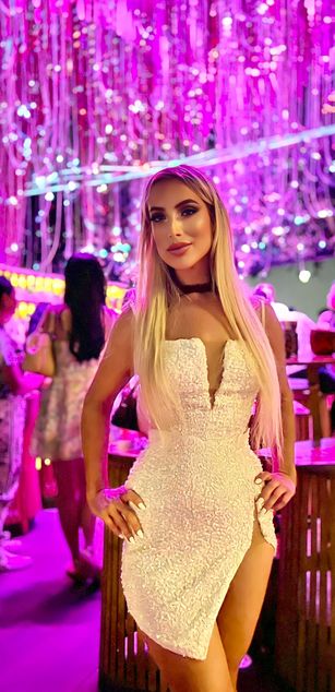 Model - Missy_matrix dirtytalk