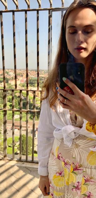 Model - Ella Loves You roleplay