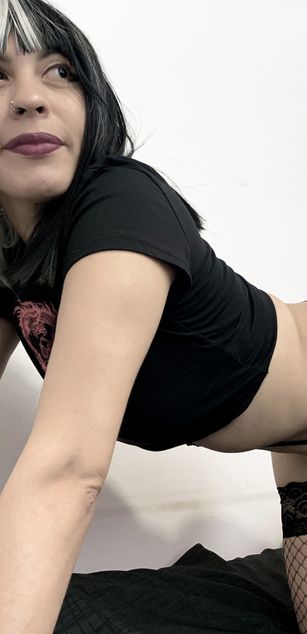 Model - Astra Noir ass