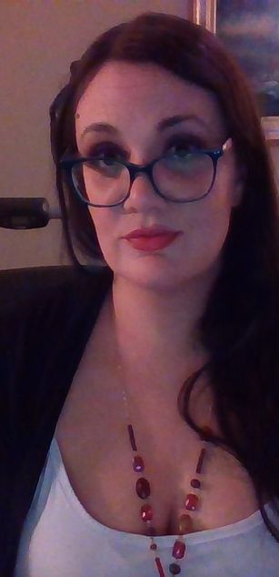 Model - Laura Autumn sexy