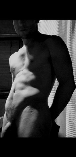 Model - the hellbilly party