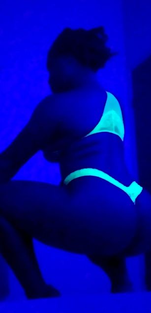 Model - FaceSitter roleplay