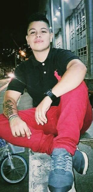 Model - Joel_Salazar bigtits