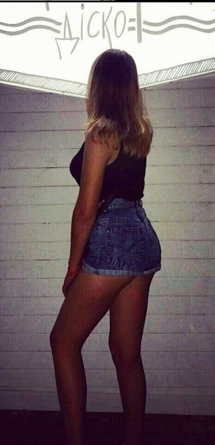 Model - KetyKrees ahotgirl