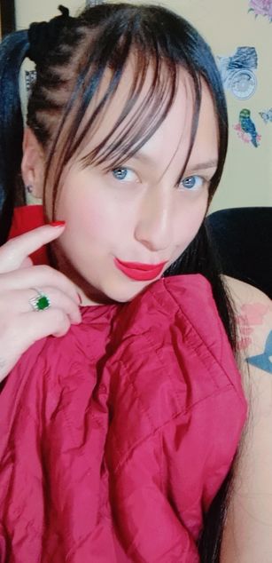 Model - AngelyDirtySquirt deepthroat
