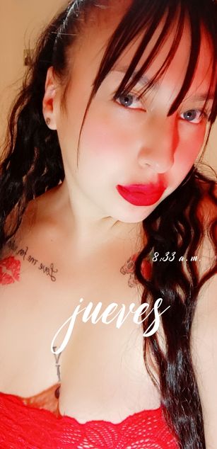 Model - AngelyDirtySquirt deepthroat