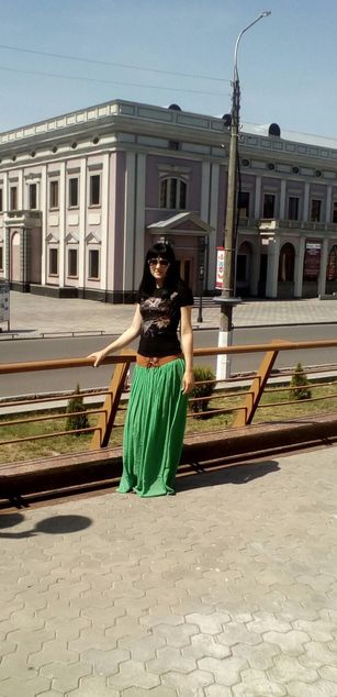 Model - HOT girl striptease