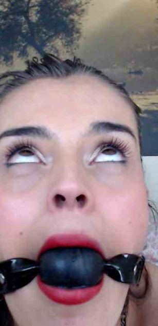 Model - AikoTaylor blowjob