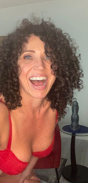 Model - Kittie Driver milf