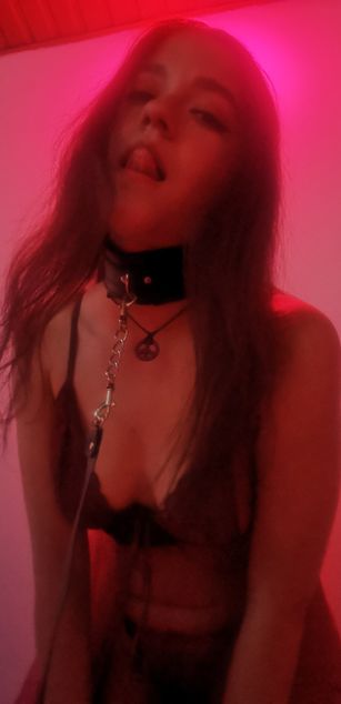 Model - rukkia deepthroat