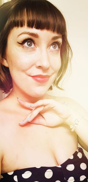 Model - The Wasp  striptease