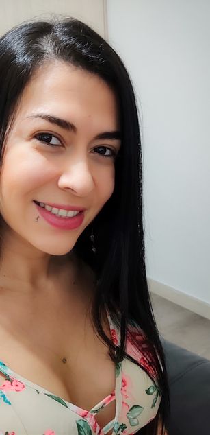 Model - Karol Meyer bigtits