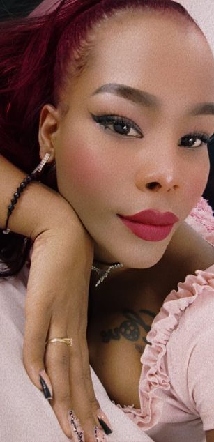 Model - Ashanty D.Brown pussy