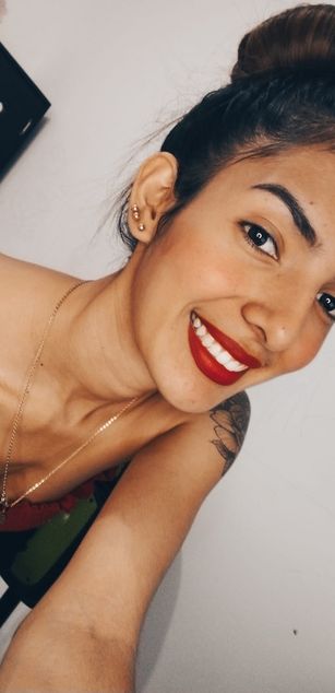 Model - Mia miller dildo