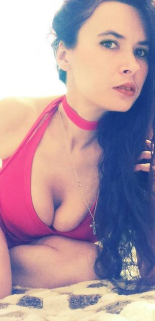 Model - Izititts sexy