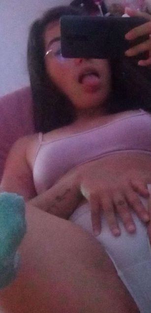 Model - DayannaSweet toys