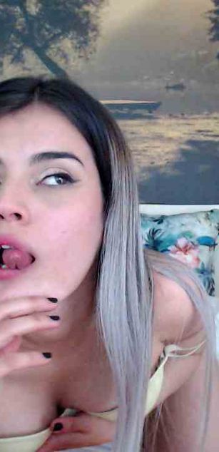 Model - AikoTaylor blowjob