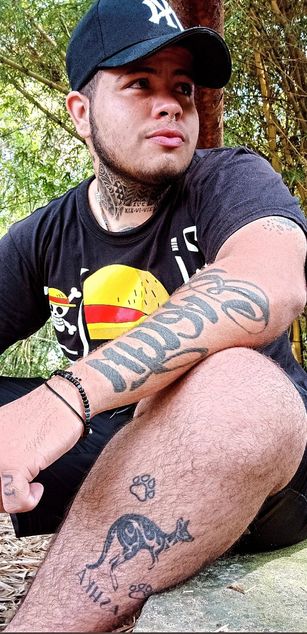 Model - Joel_Salazar bigtits