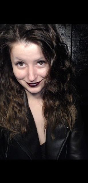 Model - Miss Reine domination