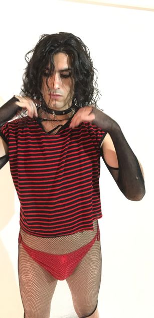 Model - Skinny Softboy blowjob