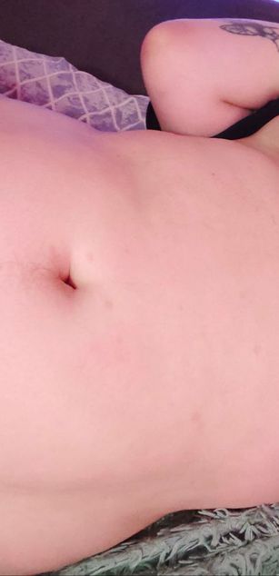 Model - Olive Cum curvy