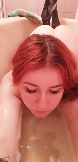 Model - Sonya Rosalian striptease