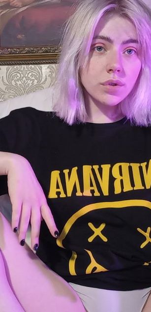 Model - Niki None legs