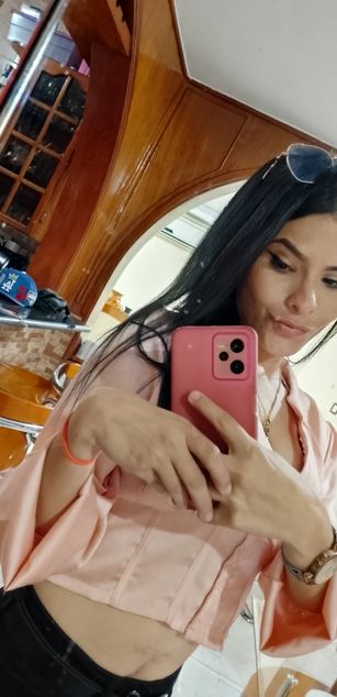 Model - Barbie Star deepthroat