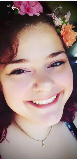 Model - Penny Plush curvy