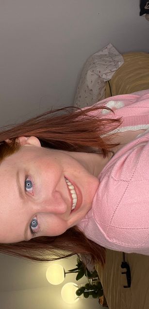 Model - Molly Ana milf