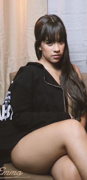 Model - Pretty_Emma dildo