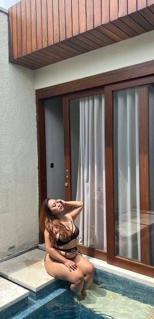 Model - Asian Anal Queen deepthroat