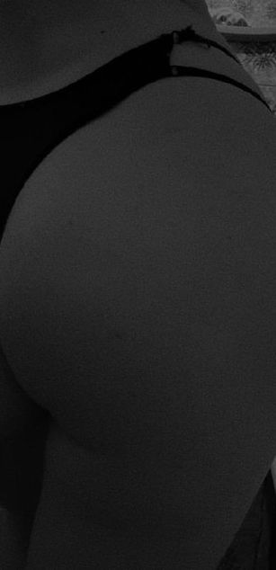 Model - AliceKiss_ sex