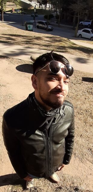 Model - Gabriel hairy