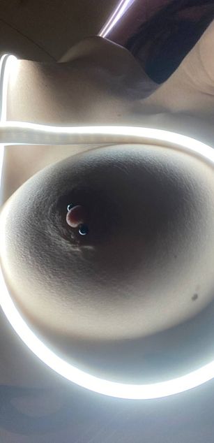 Model - NaomiLisss dp