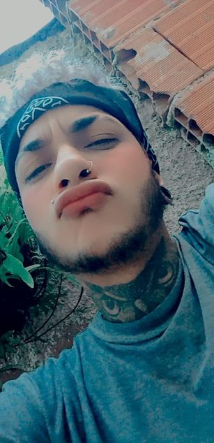 Model - Neythan fetish