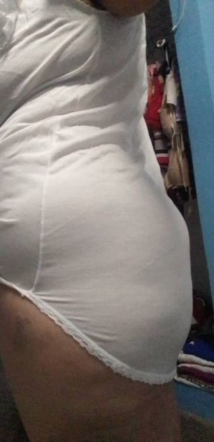 Model - Cubana blowjob