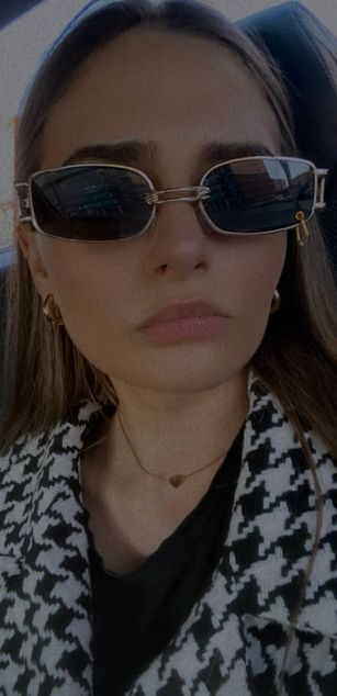 Model - NaomiLisss dp