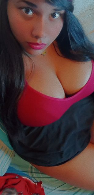 Model - Samantha White curvy